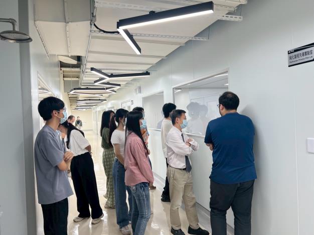 LINE_ALBUM_20250626歡迎臺大生化科技來台康參訪_250626_8
