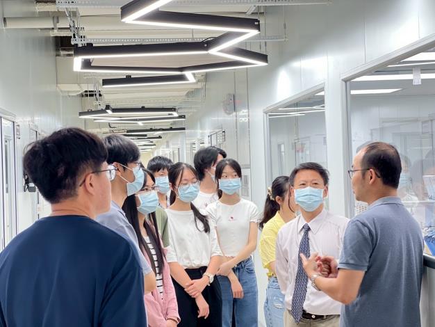 LINE_ALBUM_20250626歡迎臺大生化科技來台康參訪_250626_10