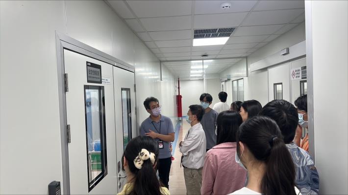 LINE_ALBUM_20250626歡迎臺大生化科技來台康參訪_250626_6
