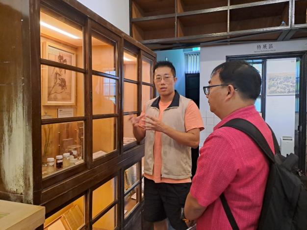 visiting the Museum of Zoology and TAI Herbarium